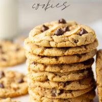 Crisp and chewy cashew butter cookies are packed with gooey chocolate chips and you'd never guess that they're completely flourless!