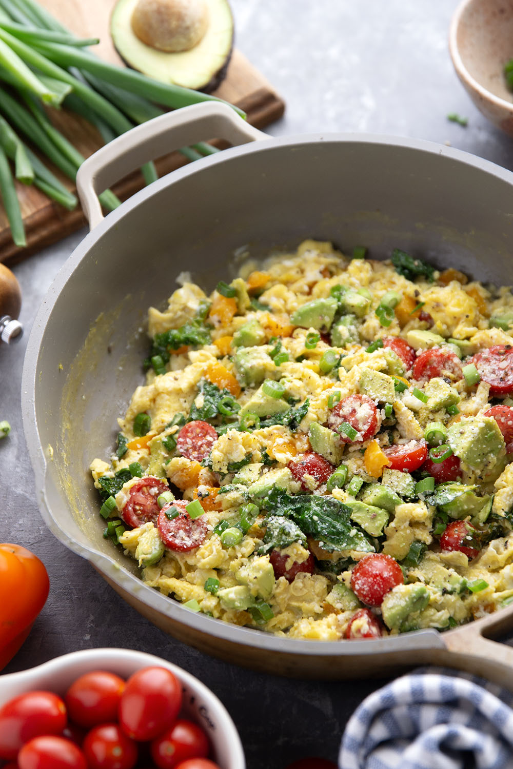 Loaded with a rainbow of fresh veggies and lots of fluffy eggs, these veggie scrambled eggs are the ultimate healthy way to start the day!
