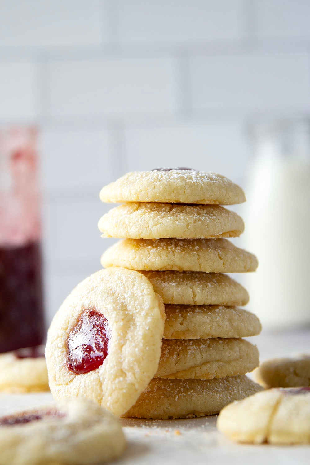 These beautiful jam shortbread cookies are crisp, buttery and filled with lots of sweet jam! They're always well-received at any kind of gathering.