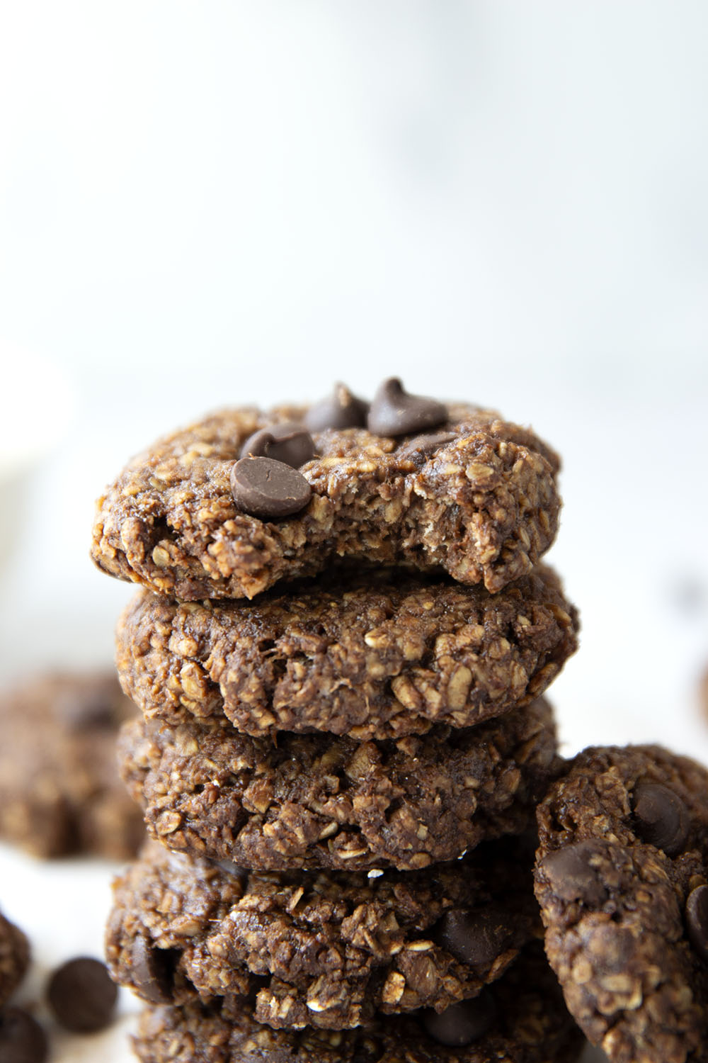 Craving something sweet but don't want to heat up the kitchen? These no-bake chocolate oatmeal cookies whip up in minutes flat and you can store them in both the fridge and the freezer for whenever the chocolate craving hits.