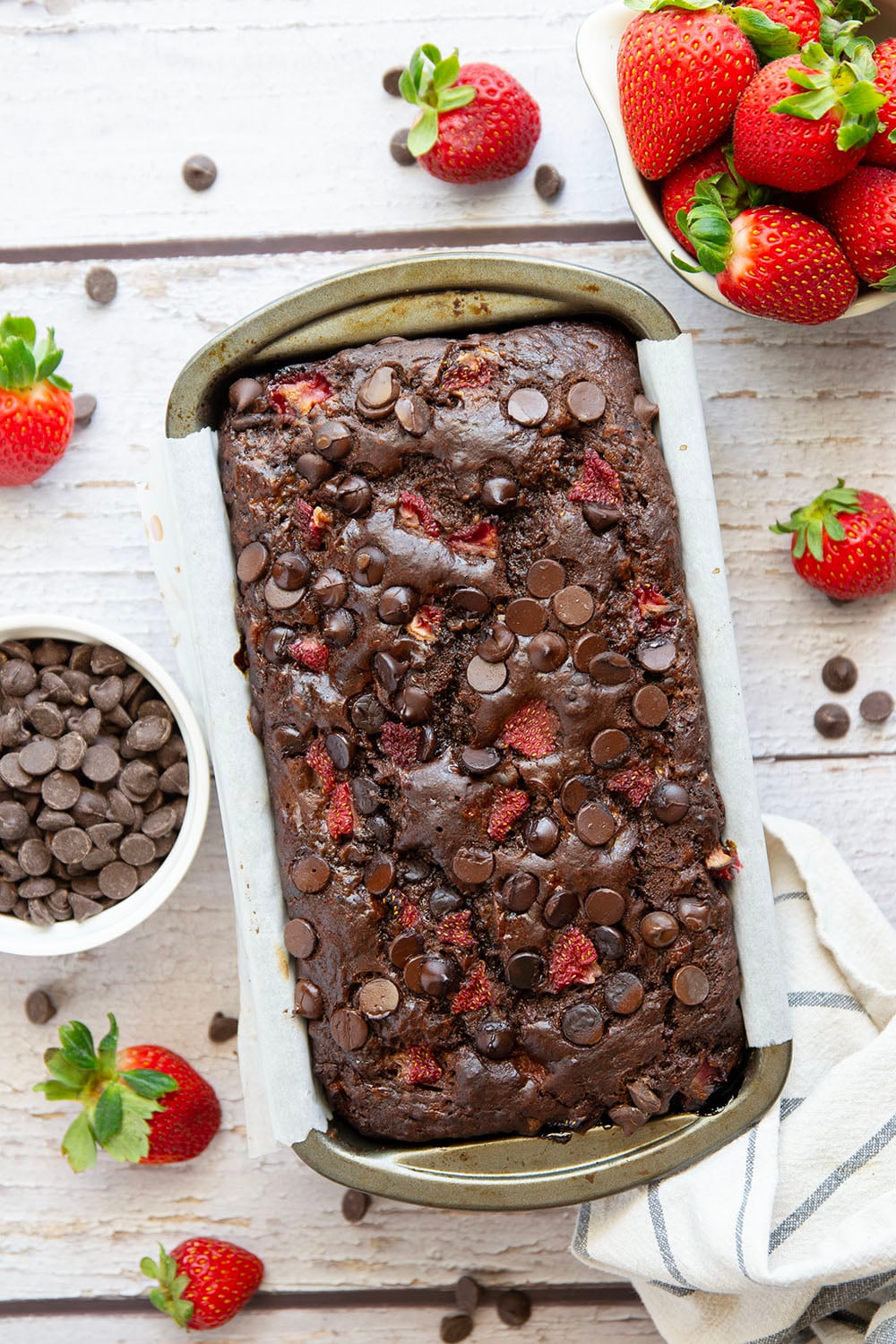A double whammy of chocolate and juicy strawberries come together in this indulgent chocolate strawberry banana bread. You can't help but go back for another slice!