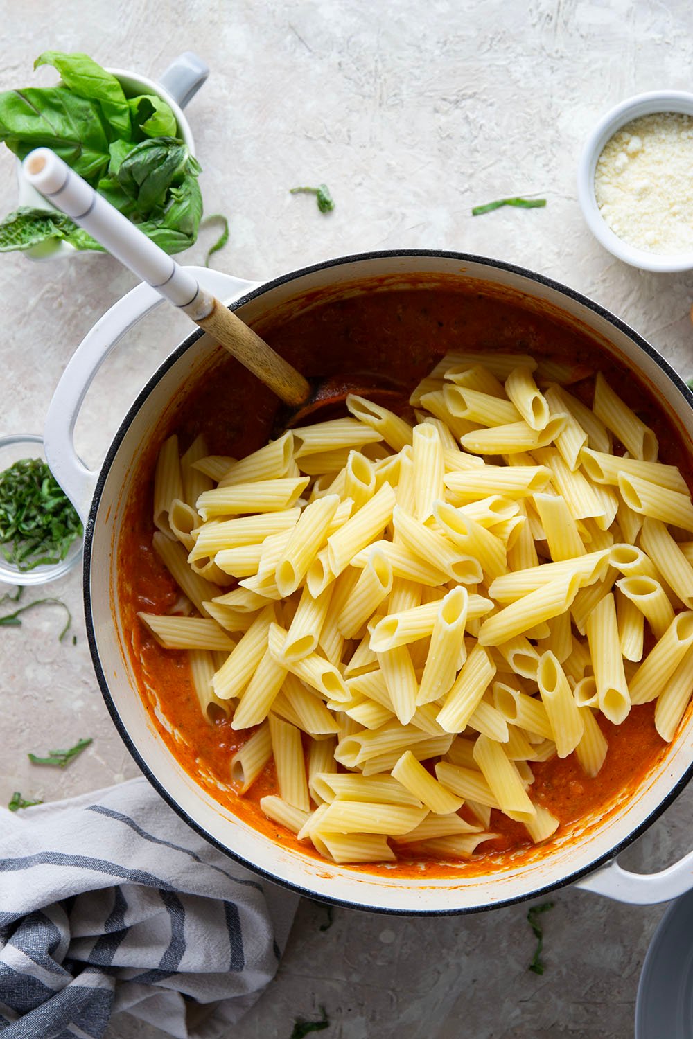 Penne alla vodka with sausage features a flavorful homemade vodka tomato sauce with juicy browned sausage. - an easy weeknight dinner that's ready in under an hour!