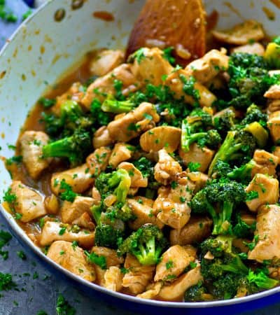 Grab one pot and a handful of simple ingredients and only 20 minutes later you'll have a skillet full of this INSANELY flavorful citrus chicken and broccoli stir-fry!