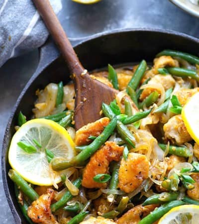 Bright and flavorful lemon chicken stir fry is dressed up with a zingy honey lemon sauce and tons of tender green beans for a quick and healthy weeknight dinner!