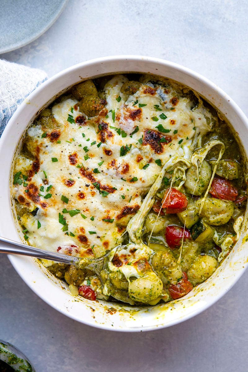 Cheesy Baked Pesto Gnocchi and Zucchini