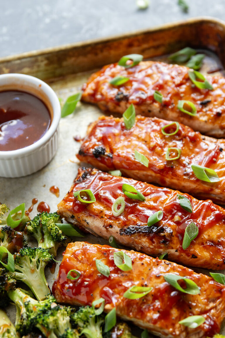 grilled-bbq-salmon-and-broccoli