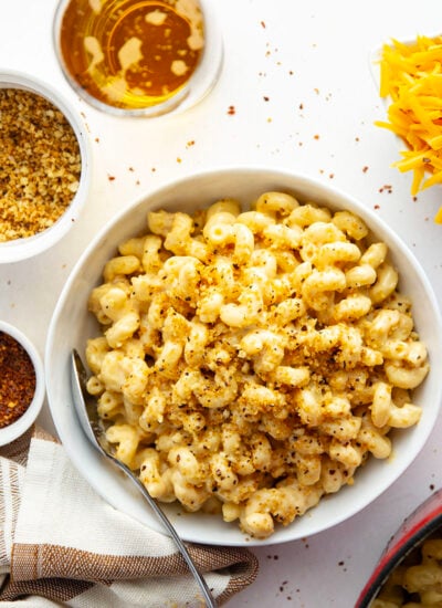 A gooey cheddar gouda beer sauce coats every inch of tender pasta in this beer mac and cheese while spicy breadcrumbs on top finish it off perfectly.